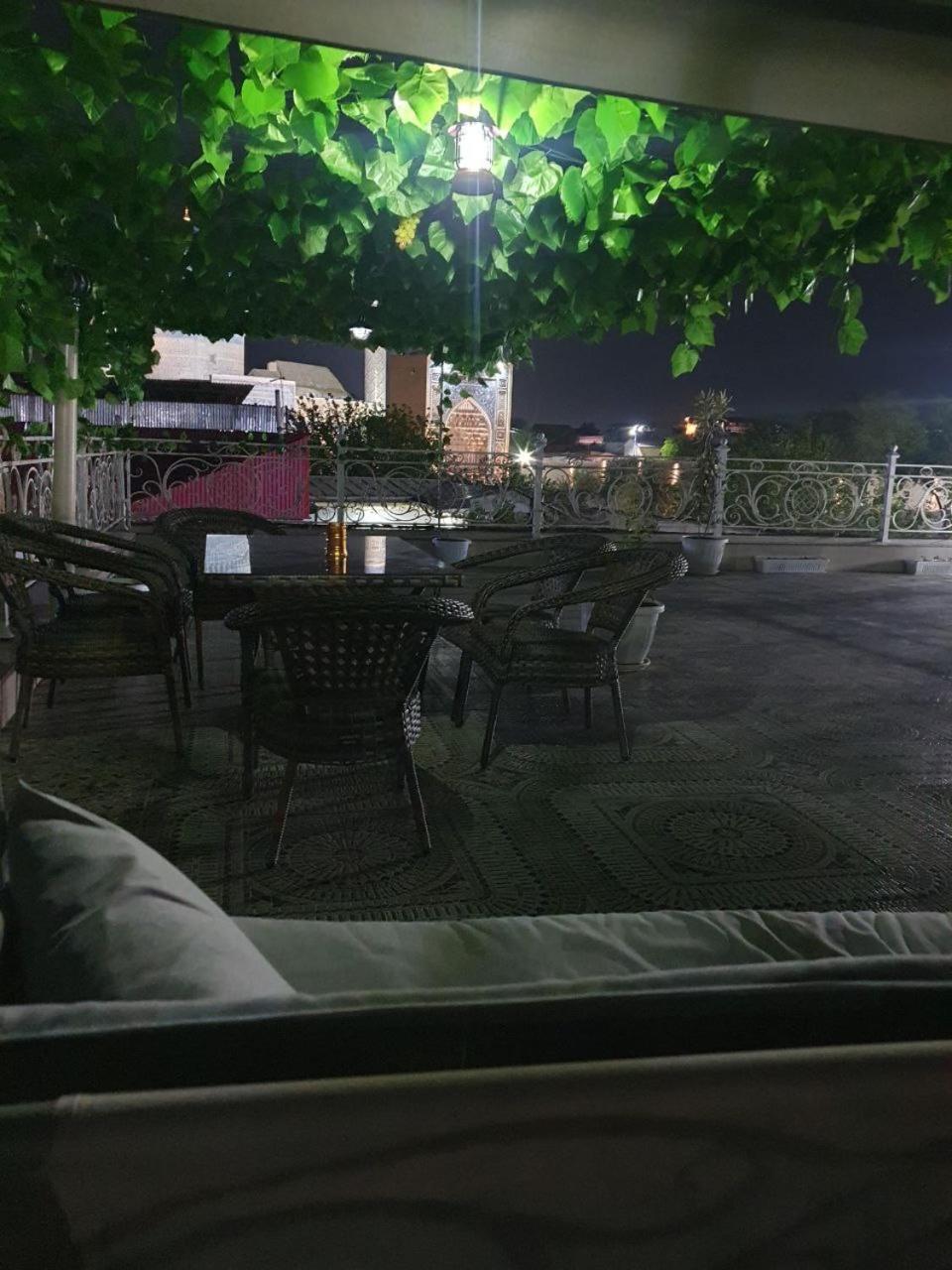 Daniyar Guest House Samarkand Ngoại thất bức ảnh